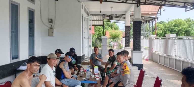 Kapolsek Bersama Danramil Bangkala Lakukan Cooling System Pasca Pemungutan Suara