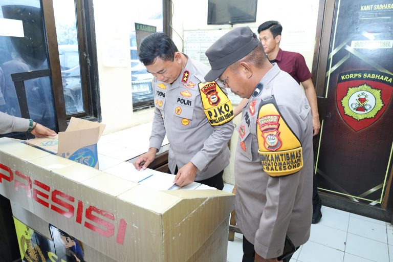 Kapolda Sulsel Kunjungi Dua Polsek di Wilayah Polres Takalar