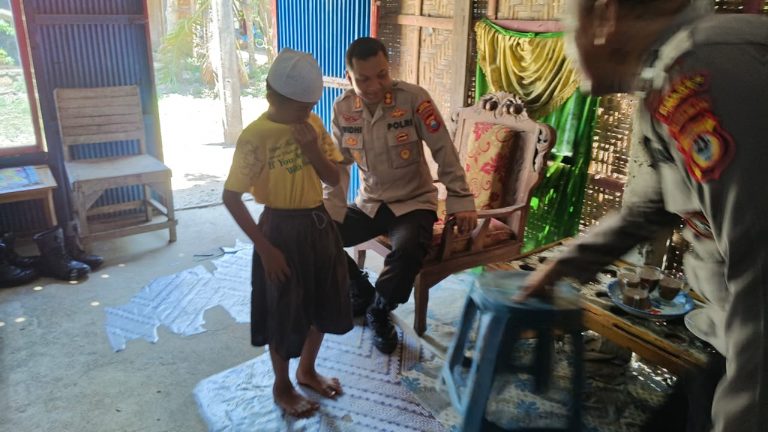 Kapolres Jeneponto Laksanakan Bakti Kesehatan Sunatan Gratis Bagi Warga Kurang Mampu
