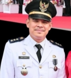 Camat Panakukang, Muhammad Ari Fadli,S.STP. mengajak kepada masyarakat untuk .