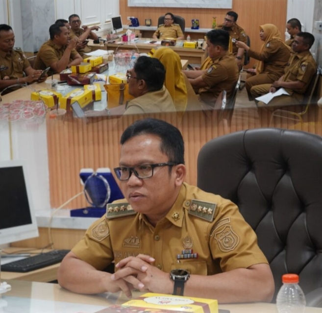 Camat Rappocini Pimpin Rakor Hadirkan Inovasi Tuntaskan Program Pemkot Makassar. 9/September 2025.