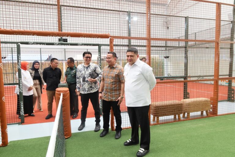 Munafri-Aliyan Kompak Hadiri Peresmian Rebound Padel