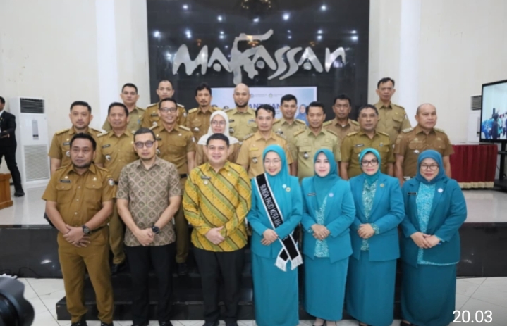 Perjanjian Kinerja Camat Dibuktikan, Appi Tekankan Peran Istri sebagai Supporting Utama