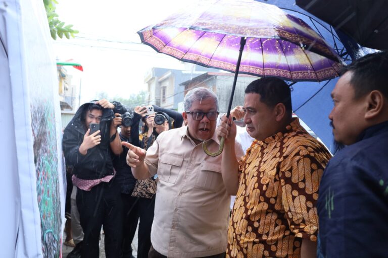 Munafri & Wamen PKP Kunjungi Kawasan Kumuh di Pannampu, Pemkot Siapkan Penataan RTLH dan Infrastruktur