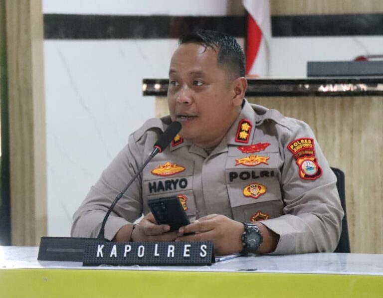 Pemberitaan Dugaan Pemerasan oleh Oknum Polisi, Kapolres Jeneponto : Bila Terbukti Akan Diberikan Sanksi.