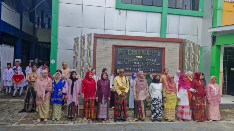 Rayakan Hardiknas 2026, Kepala UPT SPF SMPN 6 Makassar Hj. Andi Mindarwati Beri Apresiasi pada Konsistensi Program Sekolah