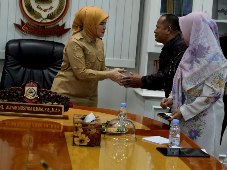 Wakil Wali Kota Makassar Terima Audiensi Perpustakaan Unhas Bahas Hari Buku Nasional