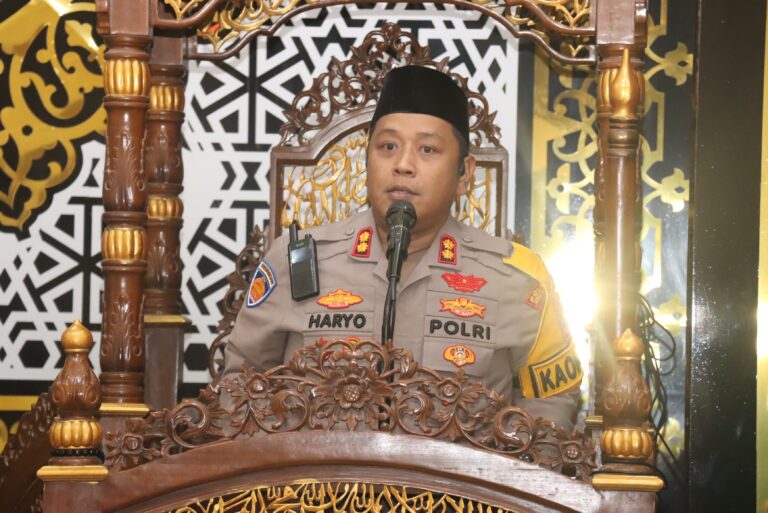 Safari Maghrib Kapolres Jeneponto, Pererat Silaturahmi dan Serap Aspirasi Masyarakat