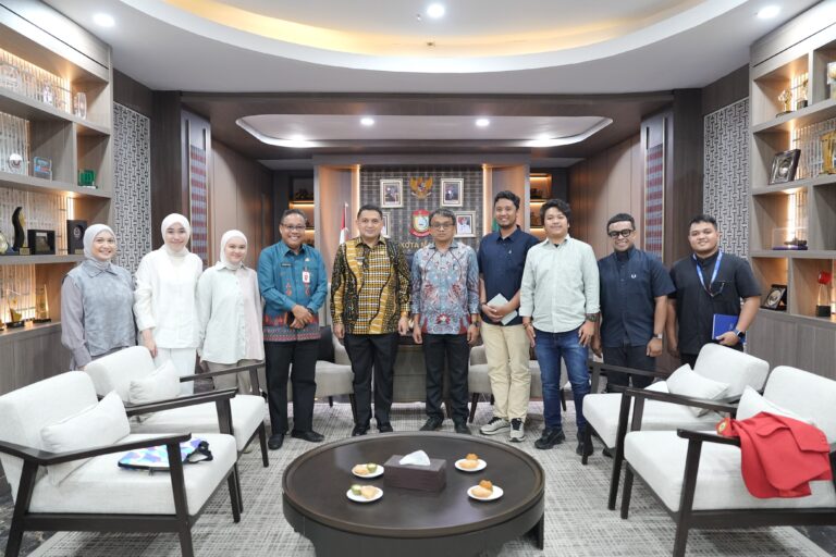 Munafri: Penataan PKL Disertai Relokasi, Permodalan, dan Pendampingan Usaha Lewat KUR