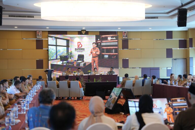 Munafri-Aliyah: Digitalisasi Pemkot Makassar Harus Berdampak Nyata, Bukan Sekadar Seremoni
