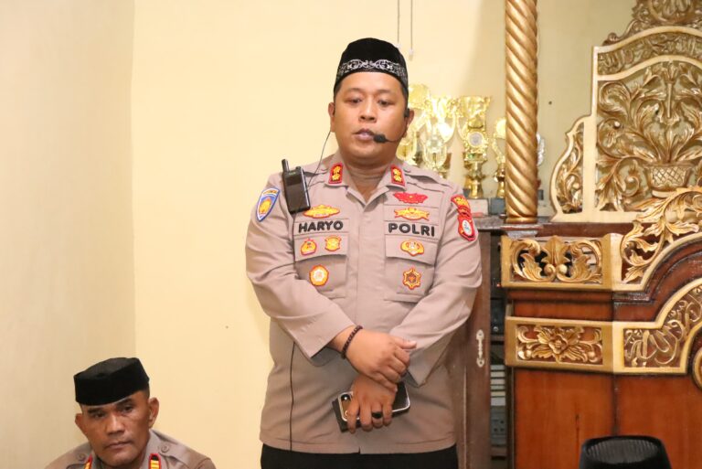 Kapolres Jeneponto Gelar Safari Magrib di Masjid Babul Jannah, Serap Aspirasi dan Perkuat Silaturahmi