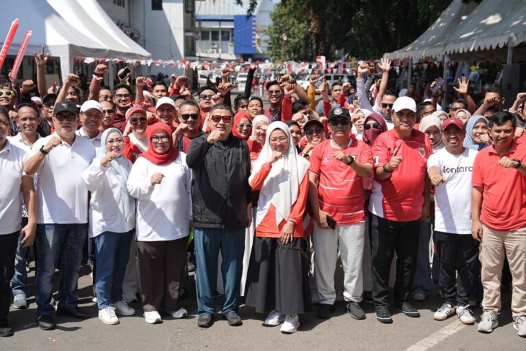 Porseni HUT RI di Balai Kota Makassar: Meriah dengan Lomba, Kompak Pilah Sampah