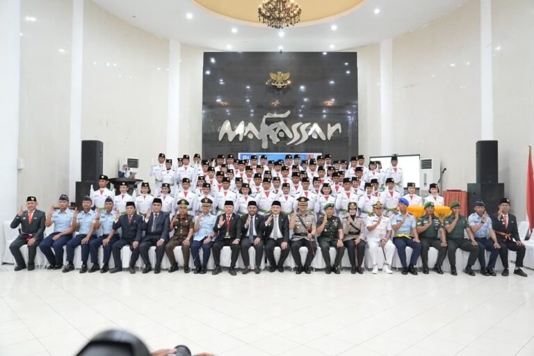 70 Paskibraka Makassar Siap Kibarkan Merah Putih di Karebosi