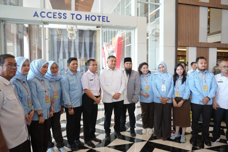 Munafri Buka Job Fair Makassar, 1.547 Kesempatan Kerja Menanti Pencari Kerja