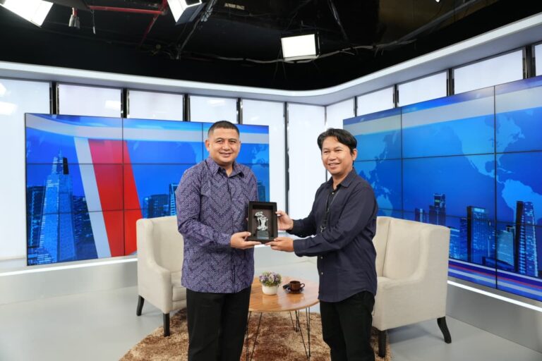 Tak Perlu ke Kantor Lurah atau Camat, Wali Kota Bongkar Rahasia Warga Makassar Sampaikan Aspirasi & Cepat Direspon