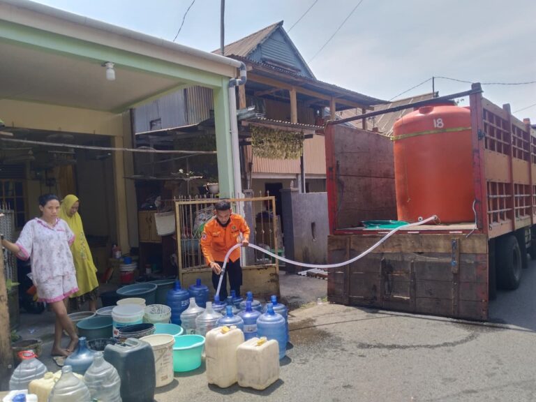 Tak Hanya Kirim Tangki, Pemkot Makassar Siapkan Sumur Bor Dalam Atasi Kekeringan